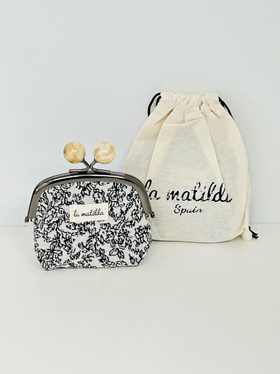 Monedero de Boquilla con Cierre de Bolas Pattern Negro