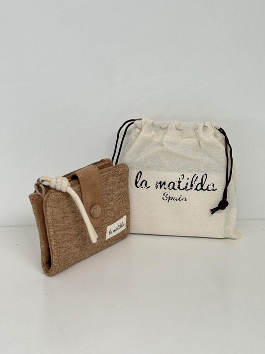 Cartera Pequeña Unicolor Marrón