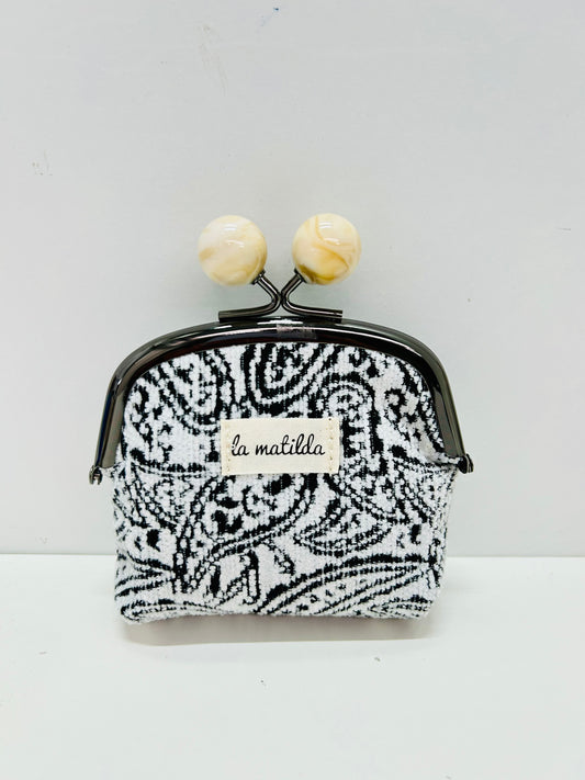 Monedero de Boquilla con Cierre de Bolas Hojas Negro