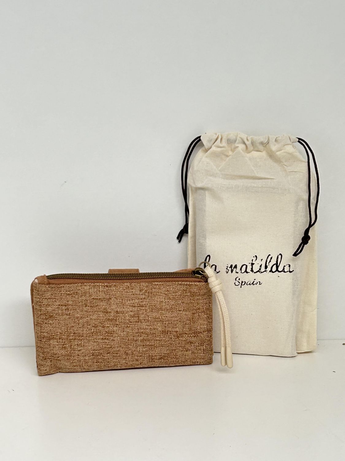 Cartera Grande Unicolor Marrón