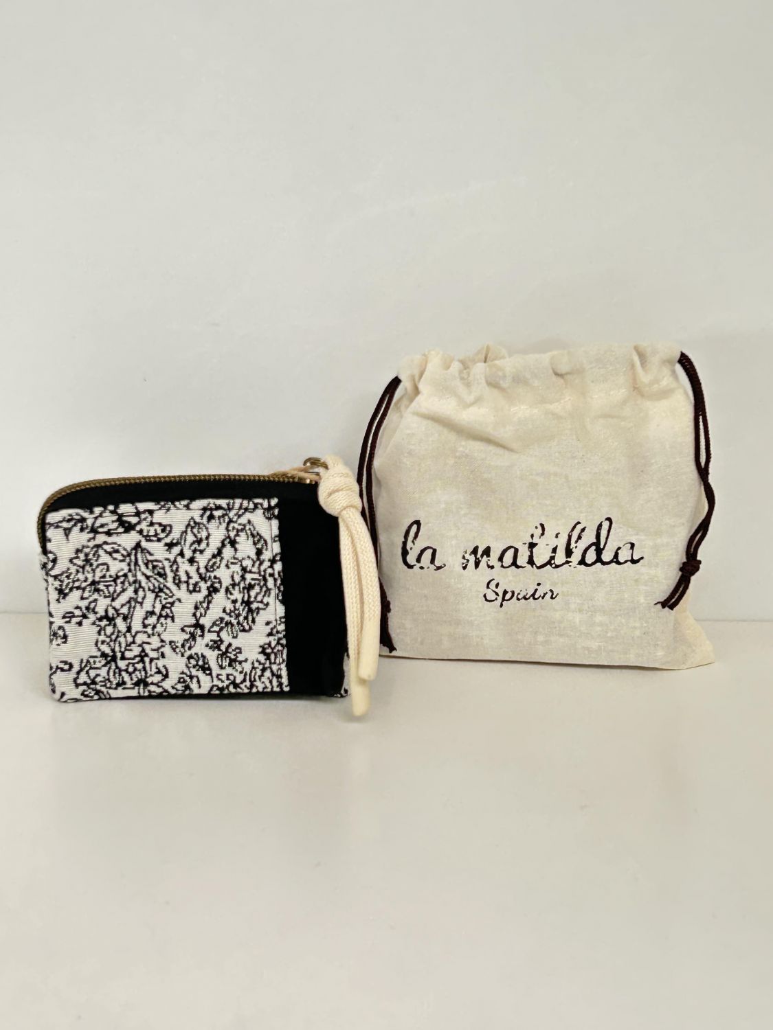 Monedero Tres Compartimentos Pattern Negro