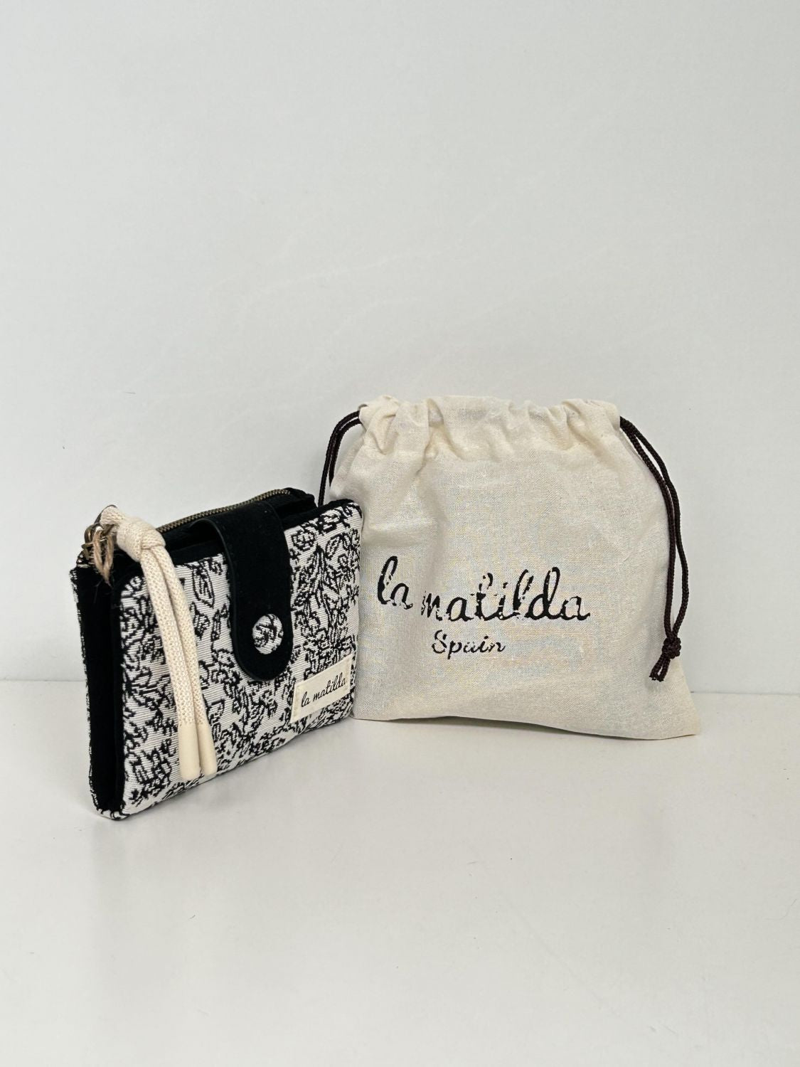 Cartera Pequeña Pattern Negra