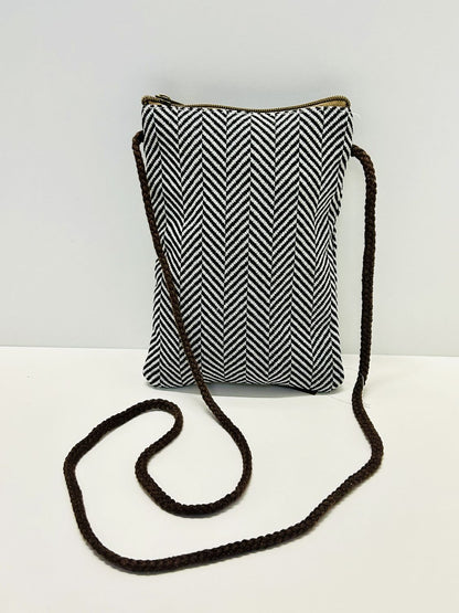 Bolso Cuelga Móvil Trigo Negro
