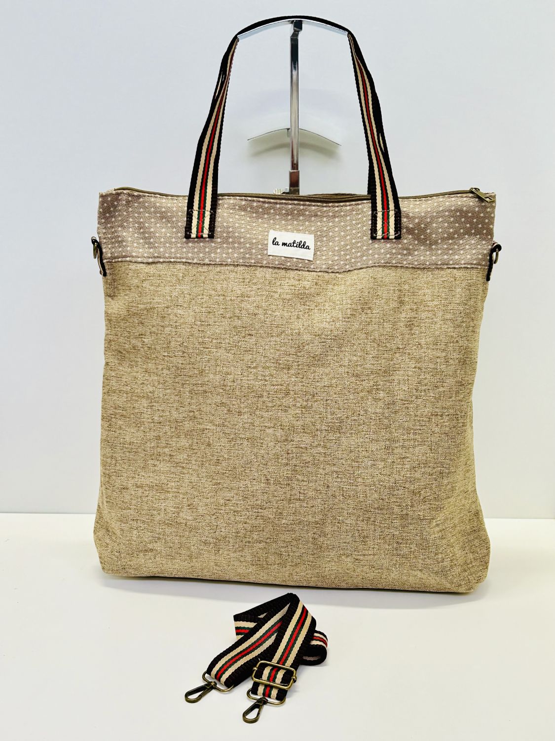 Bolsa de Viaje Grande Unicolor Arena
