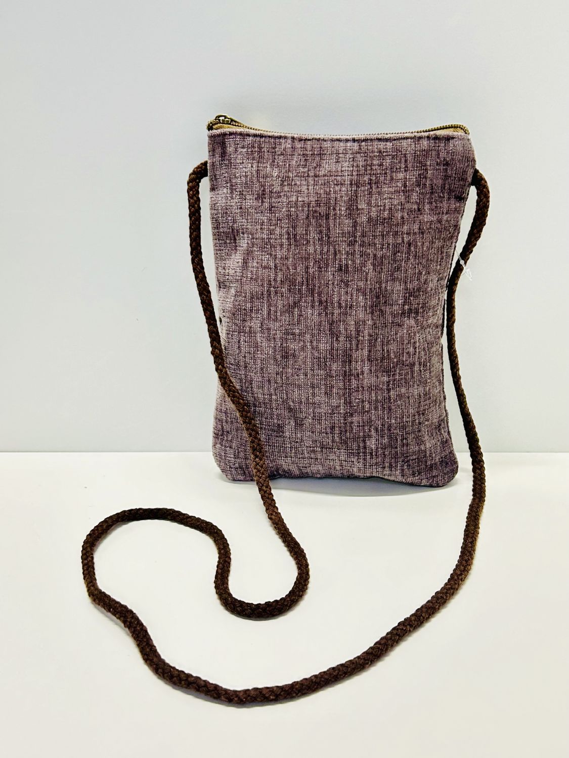 Bolso Cuelga Móvil Terciopelo Berenjena