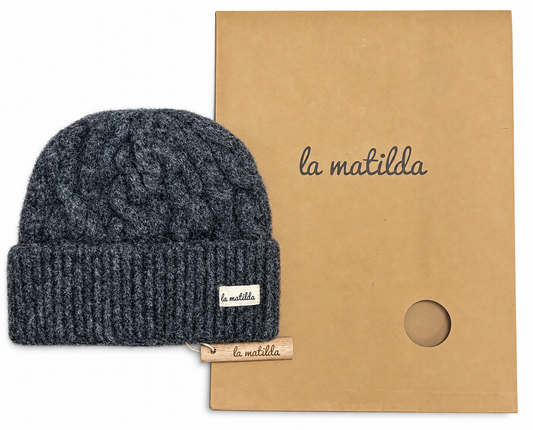 Gorro de Lana Gris Carbón Trenzado
