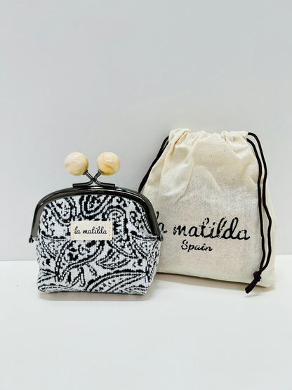 Monedero de Boquilla con Cierre de Bolas Hojas Negro