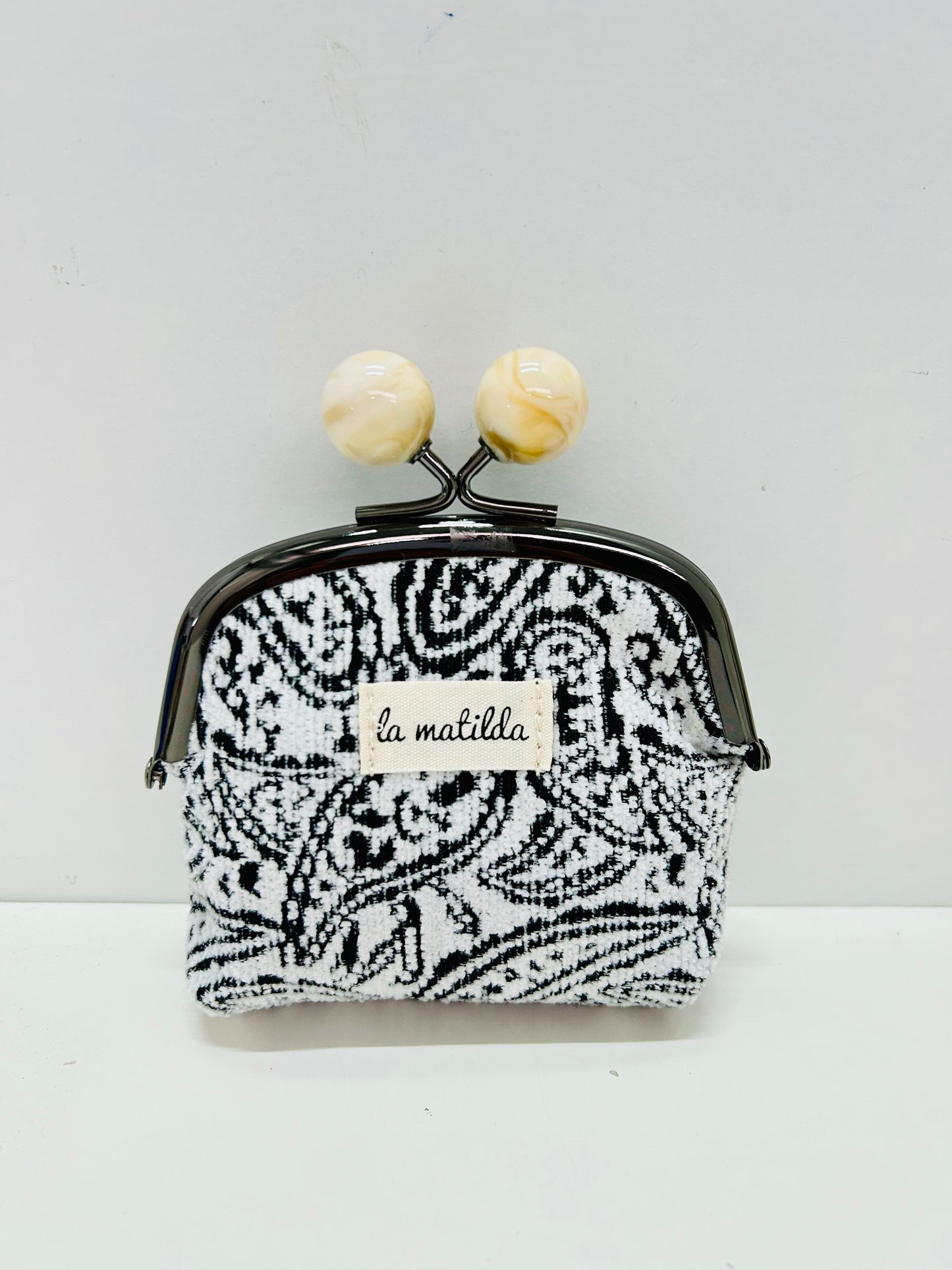 Monedero de Boquilla con Cierre de Bolas Hojas Negro