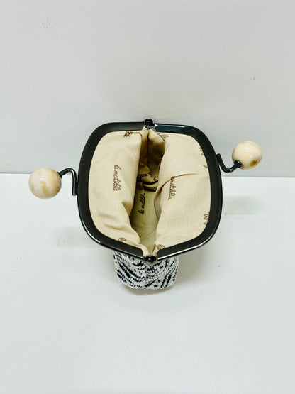 Monedero de Boquilla con Cierre de Bolas Hojas Negro