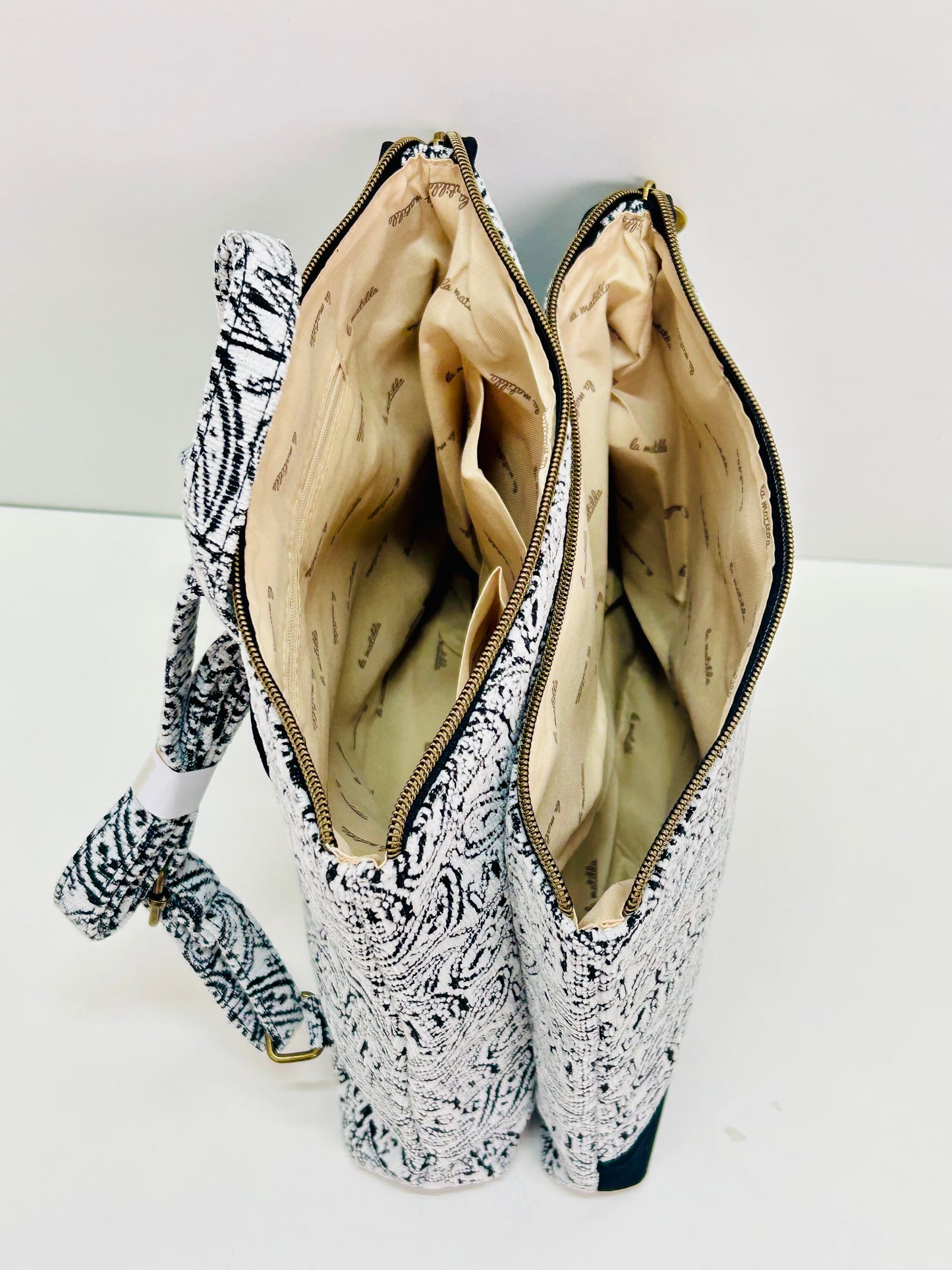 Mochila doble Hojas Negro