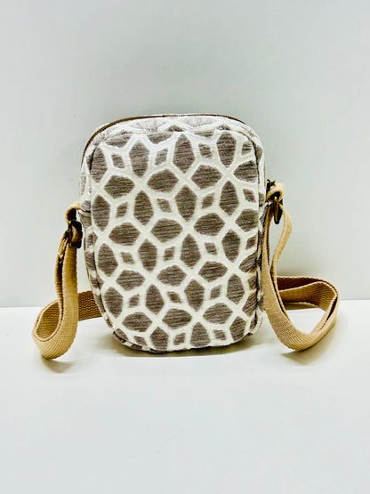 Bolso Cuelga Móvil gris Hilo Plata