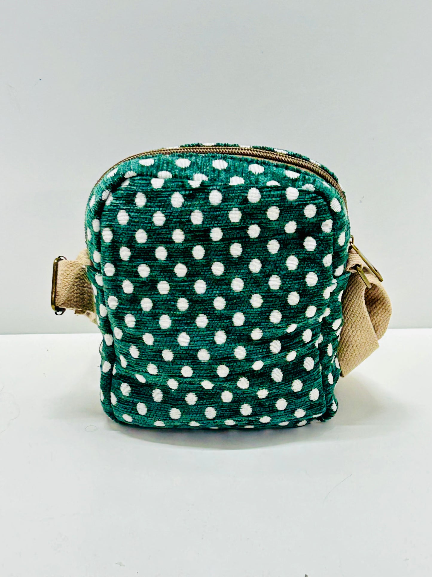 Bolso Cuelga Móvil Lunares Verde