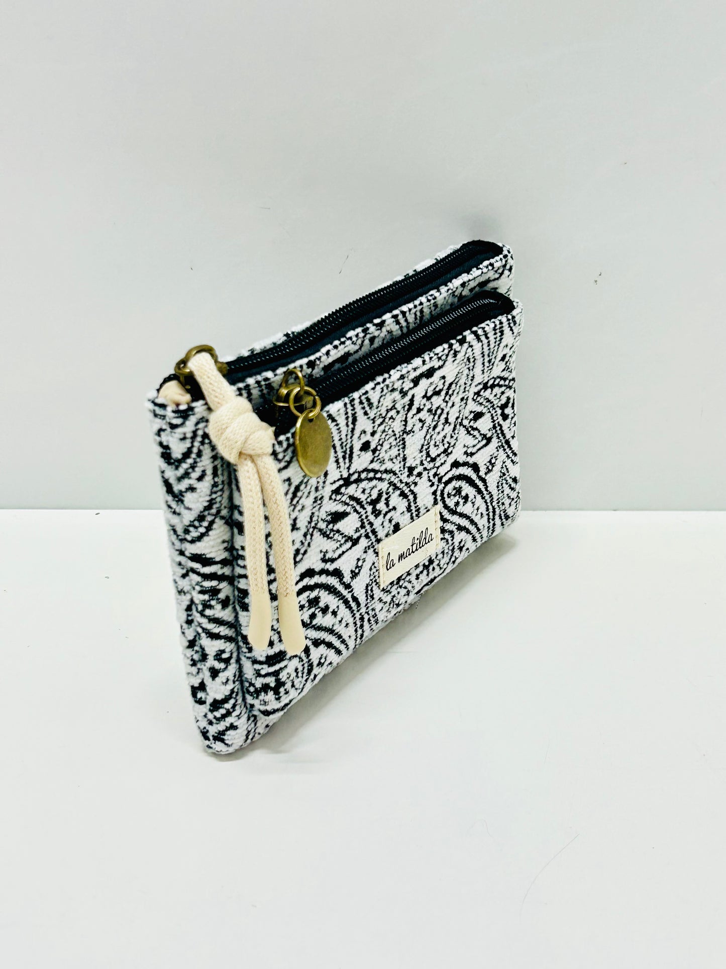 Monedero doble compartimento Hojas Negro