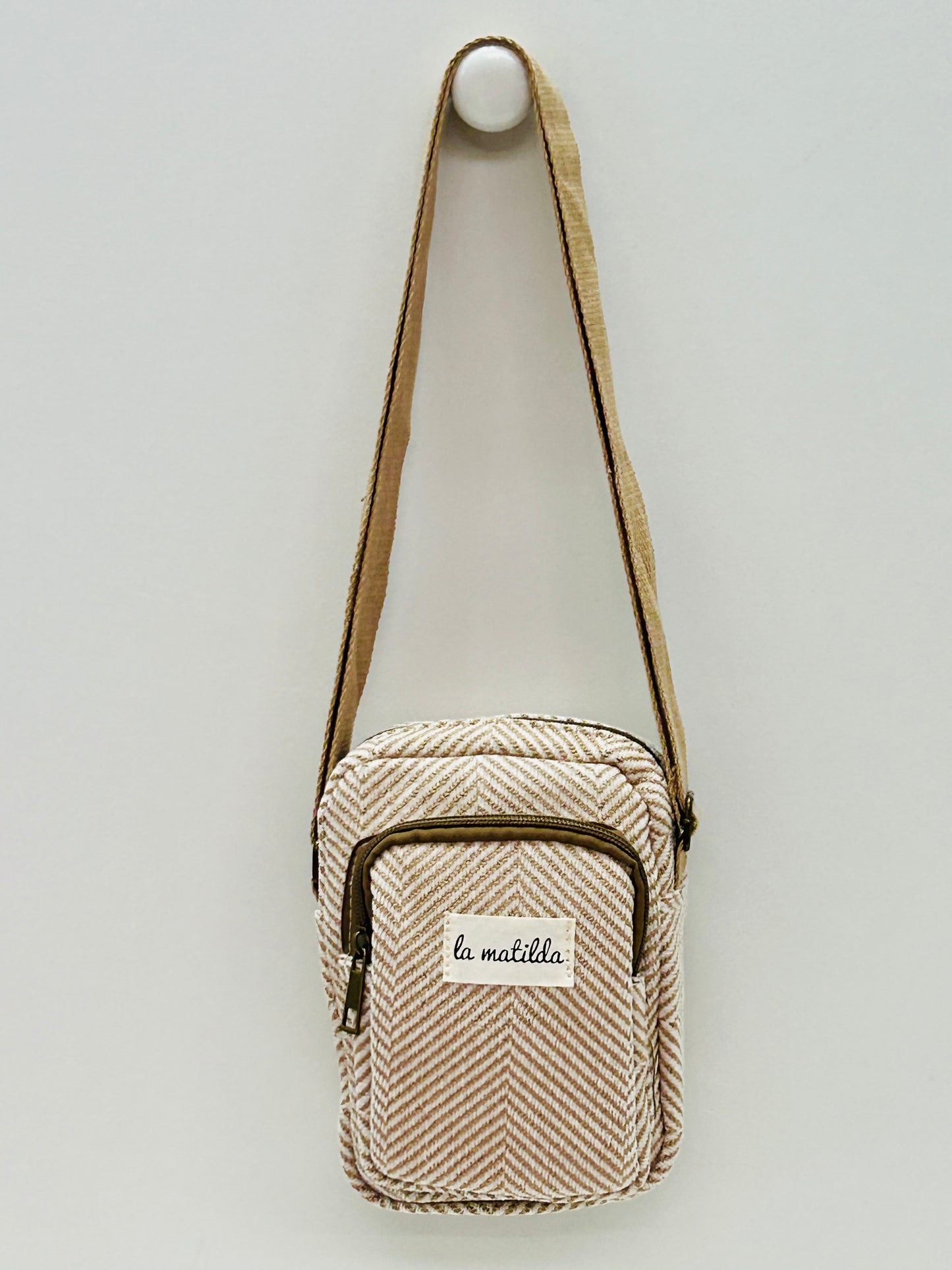 Bolso Cuelga Móvil Espiga Beige