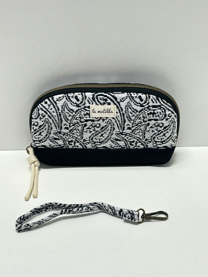 Portatodo con asa Hojas Negro