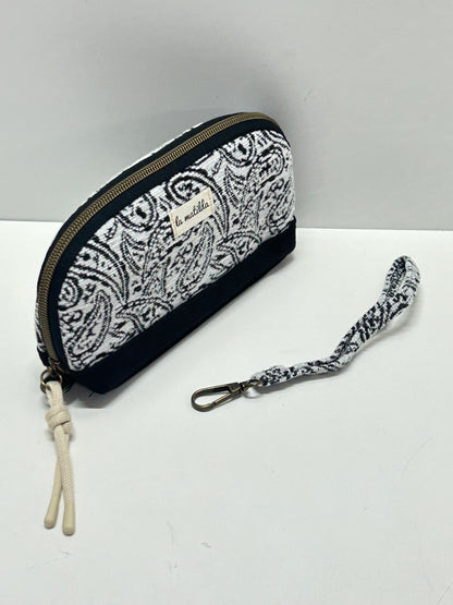 Portatodo con asa Hojas Negro