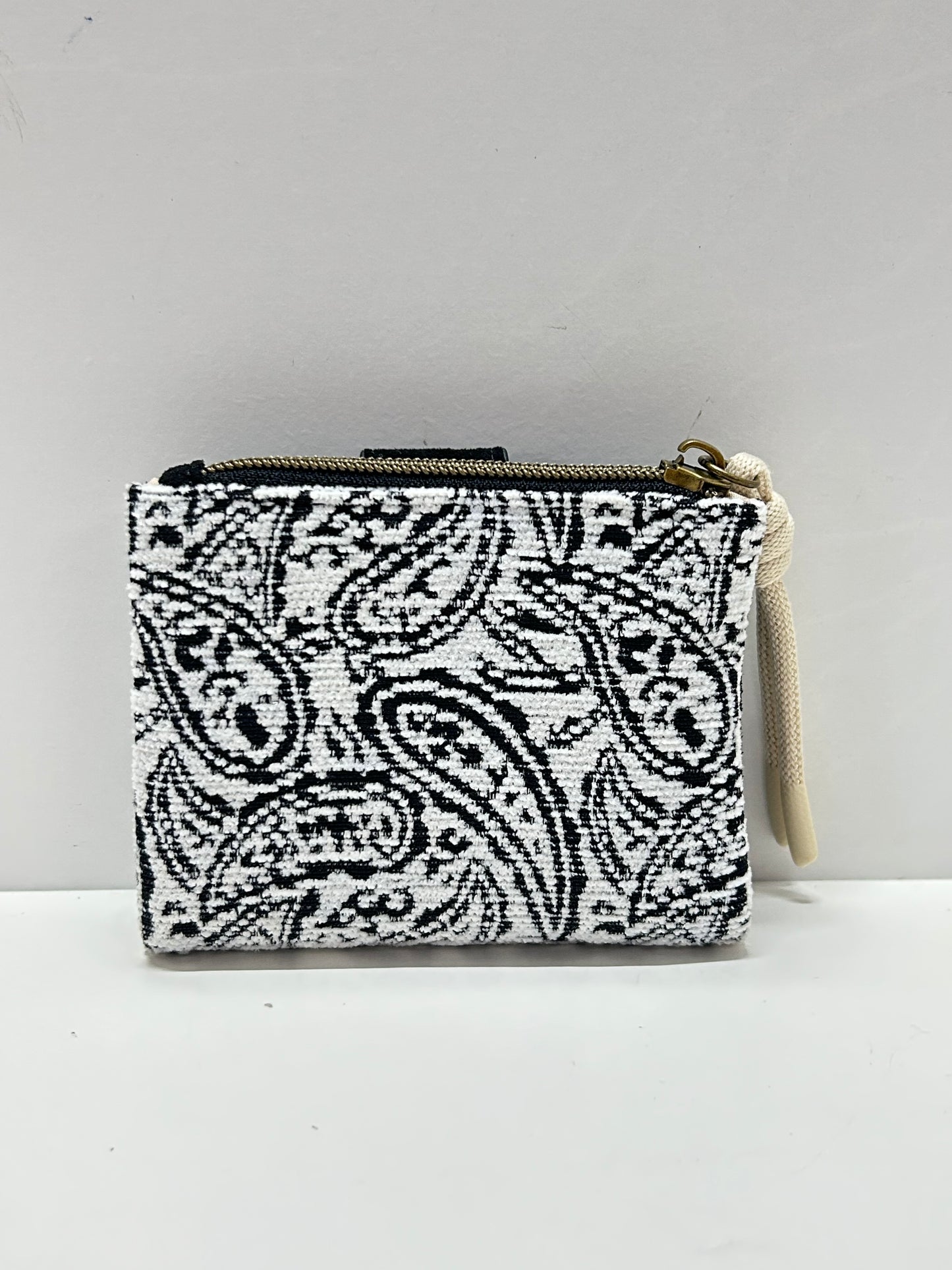 Cartera Pequeña Hojas Negro