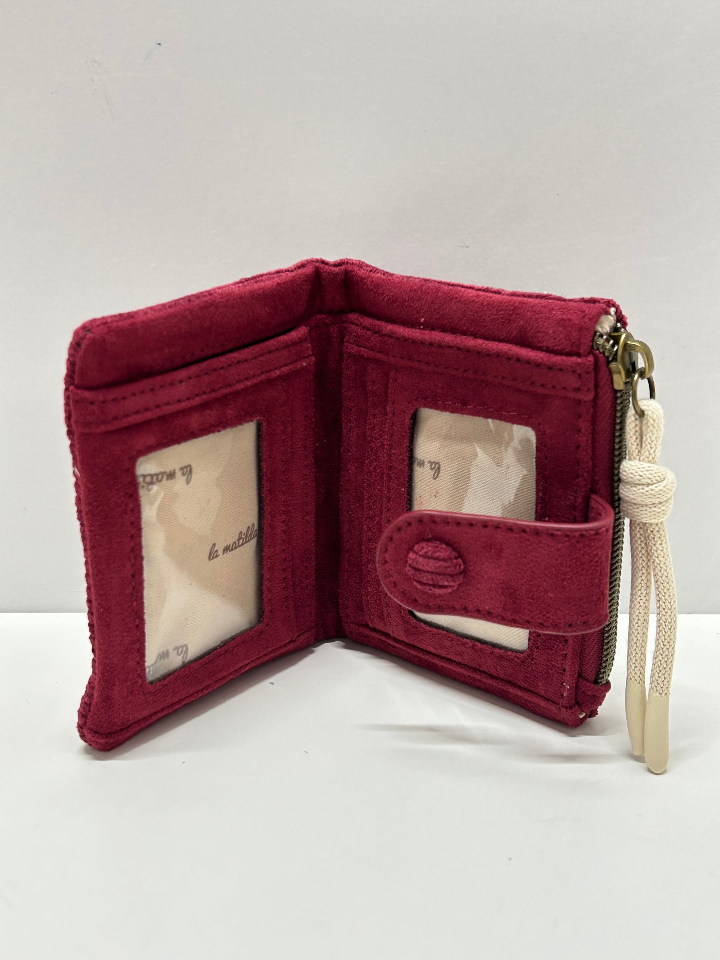 Cartera Pequeña Pana Vino