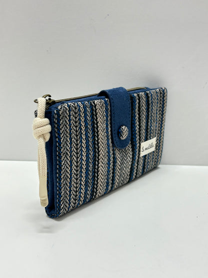 Cartera Grande Línea Agua