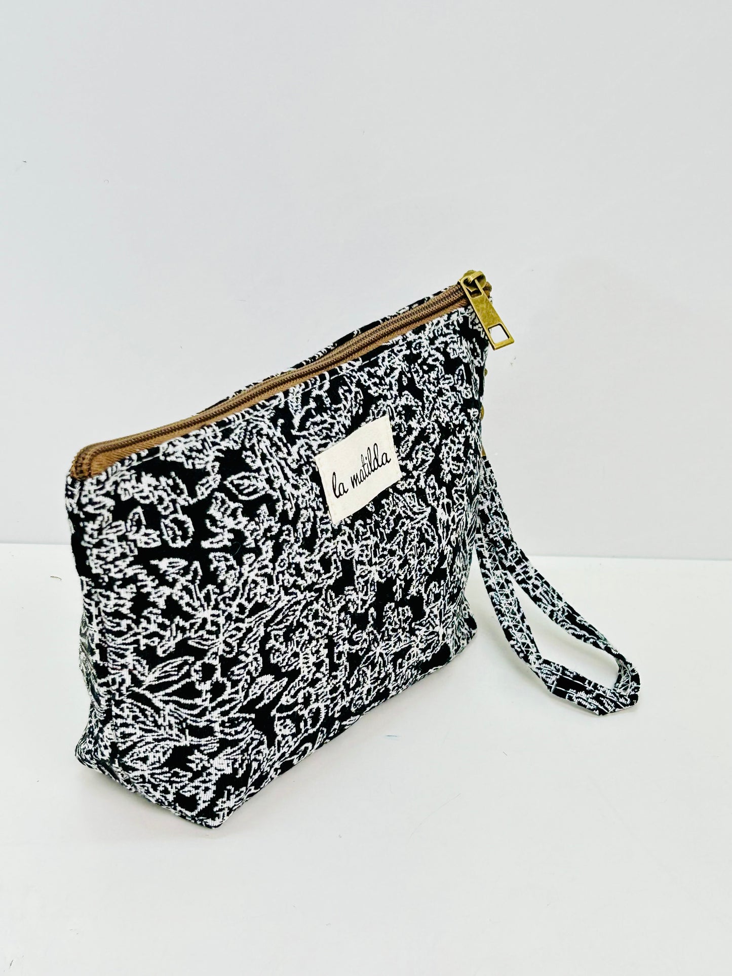 Neceser Maxi Patern Negro/Blanco