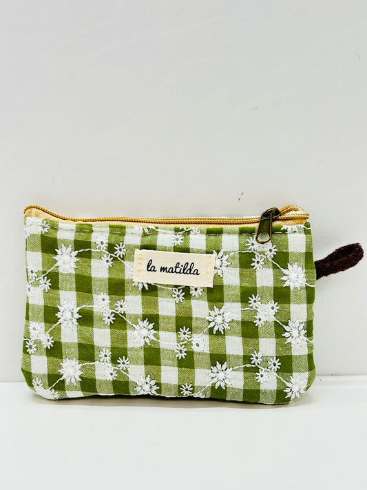Monedero Gingham Verde Bordado