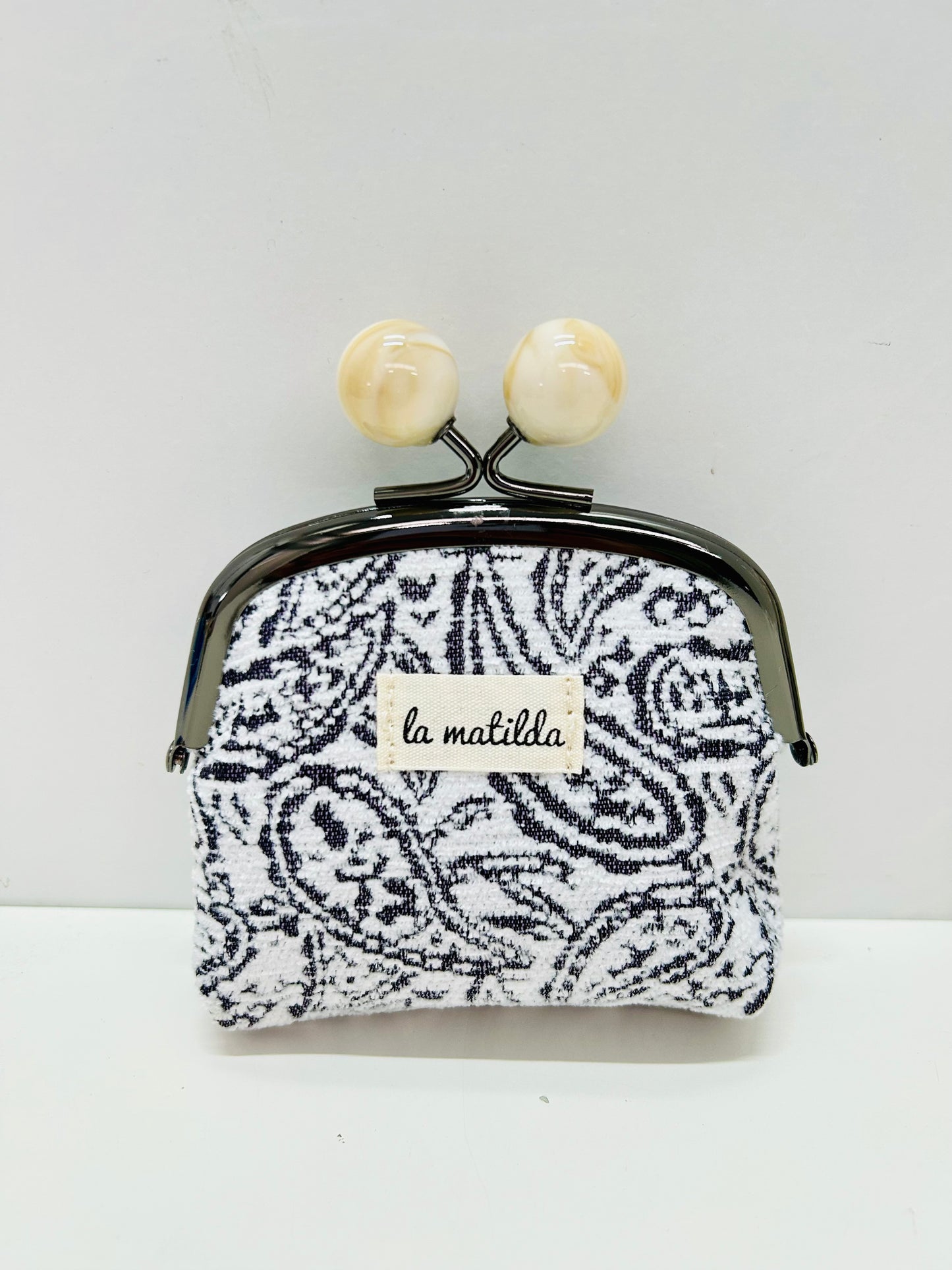 Monedero de Boquilla con Cierre de Bolas Hojas Morado