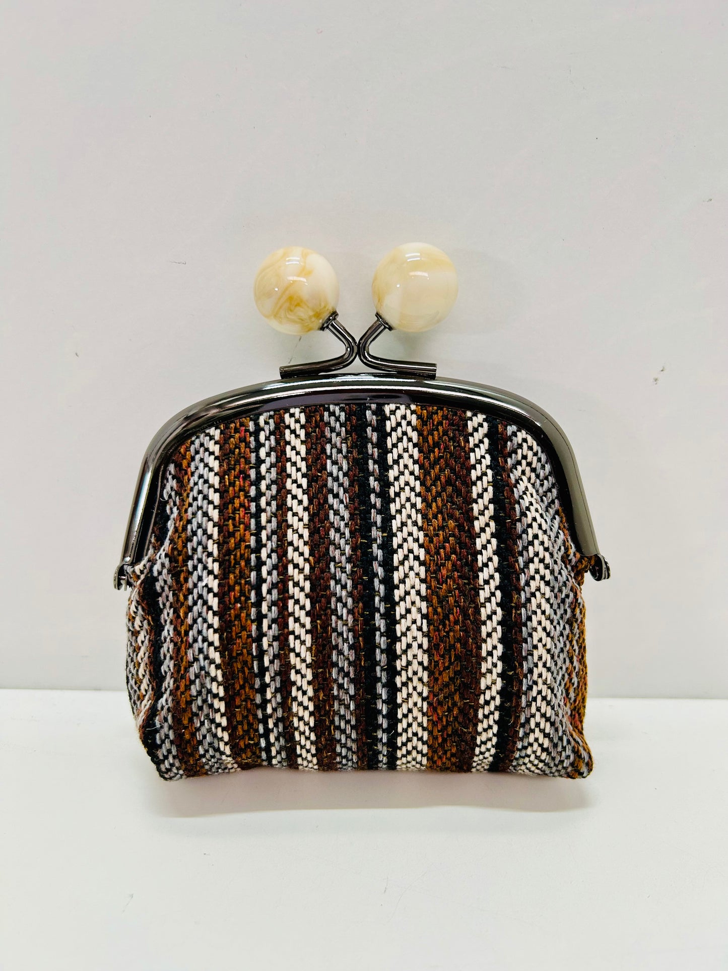 Monedero de Boquilla con Cierre de Bolas Linea Arena