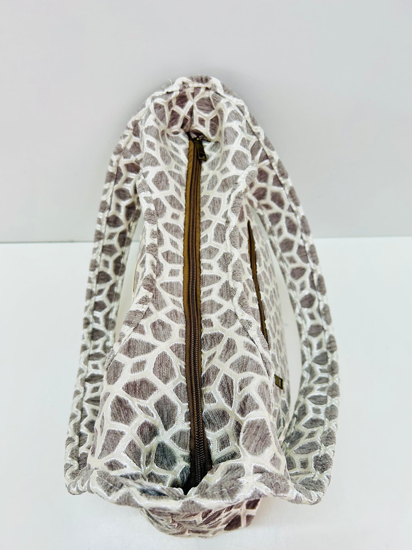 Bolso Irene gris hilo plata