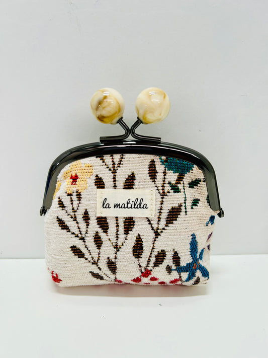 Monedero de Boquilla con Cierre de Bolas Inés