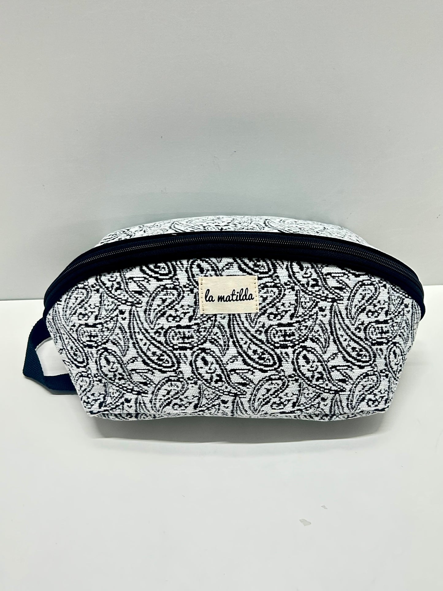 Neceser Cosmetiquero Hojas Negro